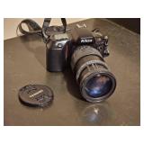 Nikon N70 35mm SLR Camera with Tamron 28-200mm Lens