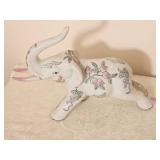 Elegant Chinoiserie Porcelain Figures Pair