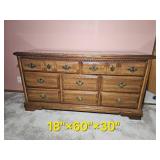 Basset Furniture American Contemporary Eight-Drawer Dresser