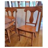 Canadian Elm Round Pedestal Dining Table Set with 4 Chairs