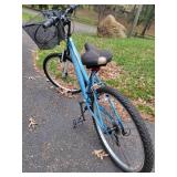 Ladies Huffy Highland Bicycle ~ 26L