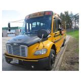 HANDICAP ACCESSIBLE SCHOOL BUS