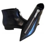 Stella McCartney Zipit Leather Ankle Boots Size 37.5