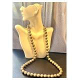 Beaded Necklace with Round Beads and Metal Finish