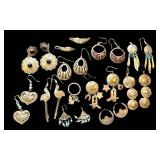 Assorted Vintage Southwestern Sterling Silver Earrings & Ring