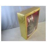 (BSB) 2006 Mattel Holiday Barbie De...