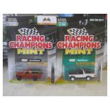 (G-1) 6 Assorted Die-Cast Ford Bron...