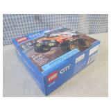 (EC1) LEGO City Stunt Truck Set 601...