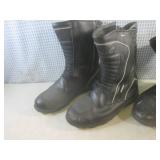(EW3) 2 Pair of Well Worn Racing Bo...