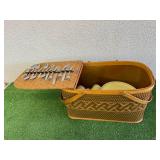 Hawkeye Picnic Basket