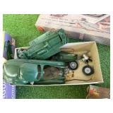Toys/Kits