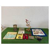 Magnifiers, Collectibles, Clock, Artwork & Maps