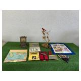 Magnifiers, Collectibles, Clock, Artwork & Maps