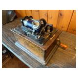 Edison Standard Phonograph, a cylinder record player manufactured by the National Phonograph Company.