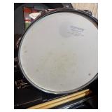 Ludwig snare drum kit in a travel case- never struck / new old stock