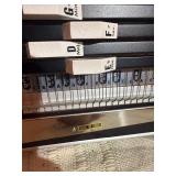 vintage Oscar Schmidt 36-chord autoharp Lightly if ever played.