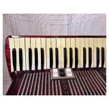 Vintage Hohner Verdi M Accordion w/ Case – Red Pearl Finish – Germany