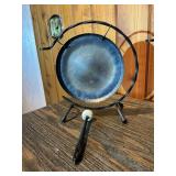 Set of 4 Mini Hanging Gongs with Stands & Mallets – Asian Style Decorative Desk Gongs