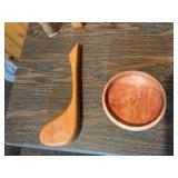 Vintage Mixed Decorative Lot – Wood Bowls, Mini Vases, Folk Art & Small Collectibles