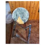 Modern Round Accent Table – Faux Marble Top & Chrome Geometric Base