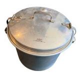 Vintage Waterless Cooker