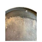 Vintage Wagner Ware Cast Iron Round Griddle