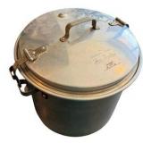 Vintage Waterless Cooker