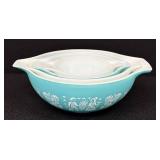 Vintage Pyrex Amish Nesting Mixing Bowls / Vintage Pyrex Butterprint Four Piece Nesting Mixing Bowl Set