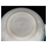 Vintage Pyrex Amish Nesting Mixing Bowls / Vintage Pyrex Butterprint Four Piece Nesting Mixing Bowl Set
