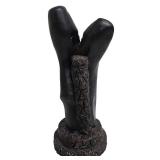 Black Plaster Kissing Couple Sculpture,