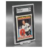 1991-92 Topps Wayne Gretzky Hockey Card #520 SGC 7