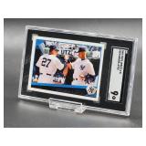 2009 Topps Update Derek Jeter Baseball Card #UH69 SGC 9