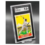 2007 Topps Frank Thomas Baseball Card #FF20 SGC 9.5