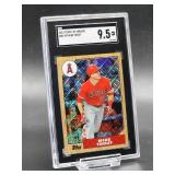 2017 Topps Chrome Mike Trout Baseball Card #87-MT SGC 9.5
