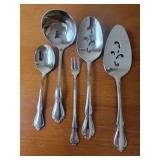 Oneida Craft Deluxe Stainless Flatware Service for 12