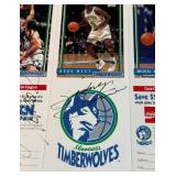 NBA Summer Showcase Minnesota Timberwolves Program w/ 4 Autographs - Kerry Kittles
