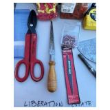 Craftsman, Wiss & Stanley Mixed Hand Tools - Tape Measure, Tin Snips & Pliers