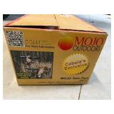 MOJO Outdoors Twin Pack Magnetic Wings Duck Decoys - Drake & Hen In Orig Box
