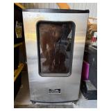 Masterbuilt Electric Smoker - Used, Glass Window Door, Stainless Steel Cabinet