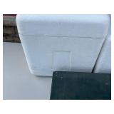 Coleman Dual Fuel CampStove 424 & Igloo Polar Six Cooler (Lot of 2)