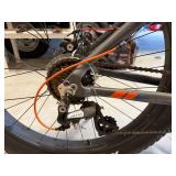 Northrock H2 Aluminum Mountain Bike - Shimano Altus Drivetrain & Disc Brakes - Bike Only