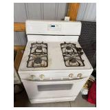Whirlpool Four-Burner Gas Range with Self-Cleaning Oven - Super Capacity 465