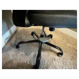 XXISHE Ergonomic Mesh-Back Office Chair with Integrated Headrest - arm needs to be adjusted and pulled down