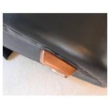 UL - Thomasville Leather Oval Ottoman