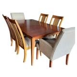 Ethan Allen Dining Room Table Set with 2 Leaves, 6 Chairs