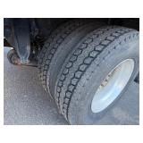 2005 Freightliner Box Truck with Sleeper Cab 22' Van Body