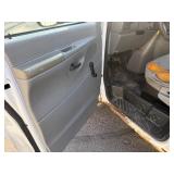 2006 FORD ECONOLINE Box Truck