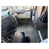 2016 VOLVO Semi Truck