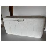 Coleman 100-Quart Cooler Marine with Rope Handles