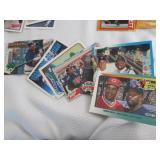 Assorted Kirby Puckett Cards...
